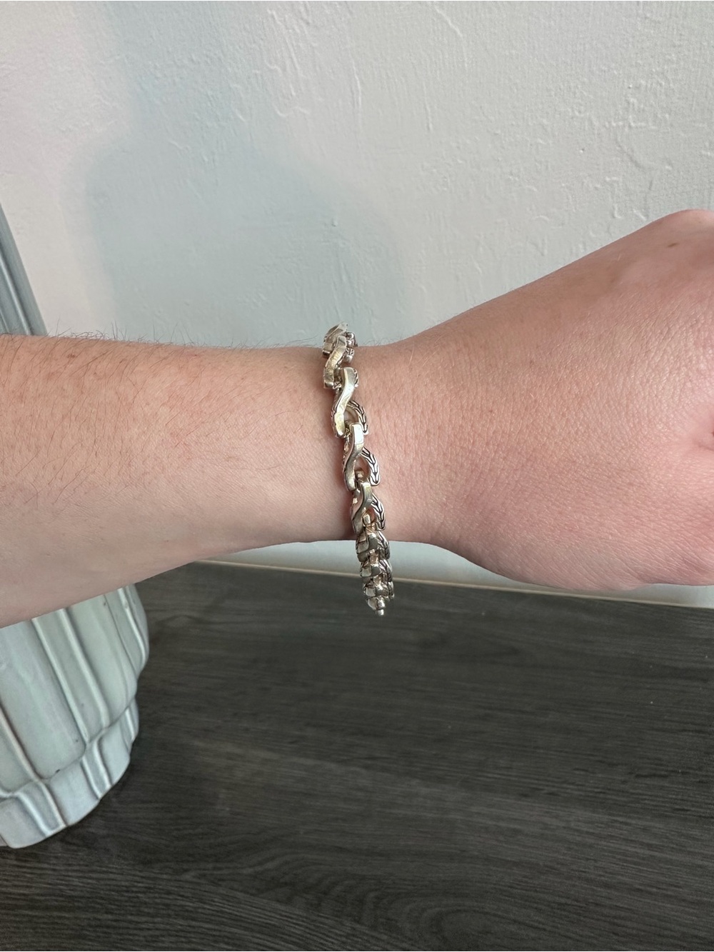John Hardy Two-Tone Chain Link Bracelet 8” - Picture 4 of 6